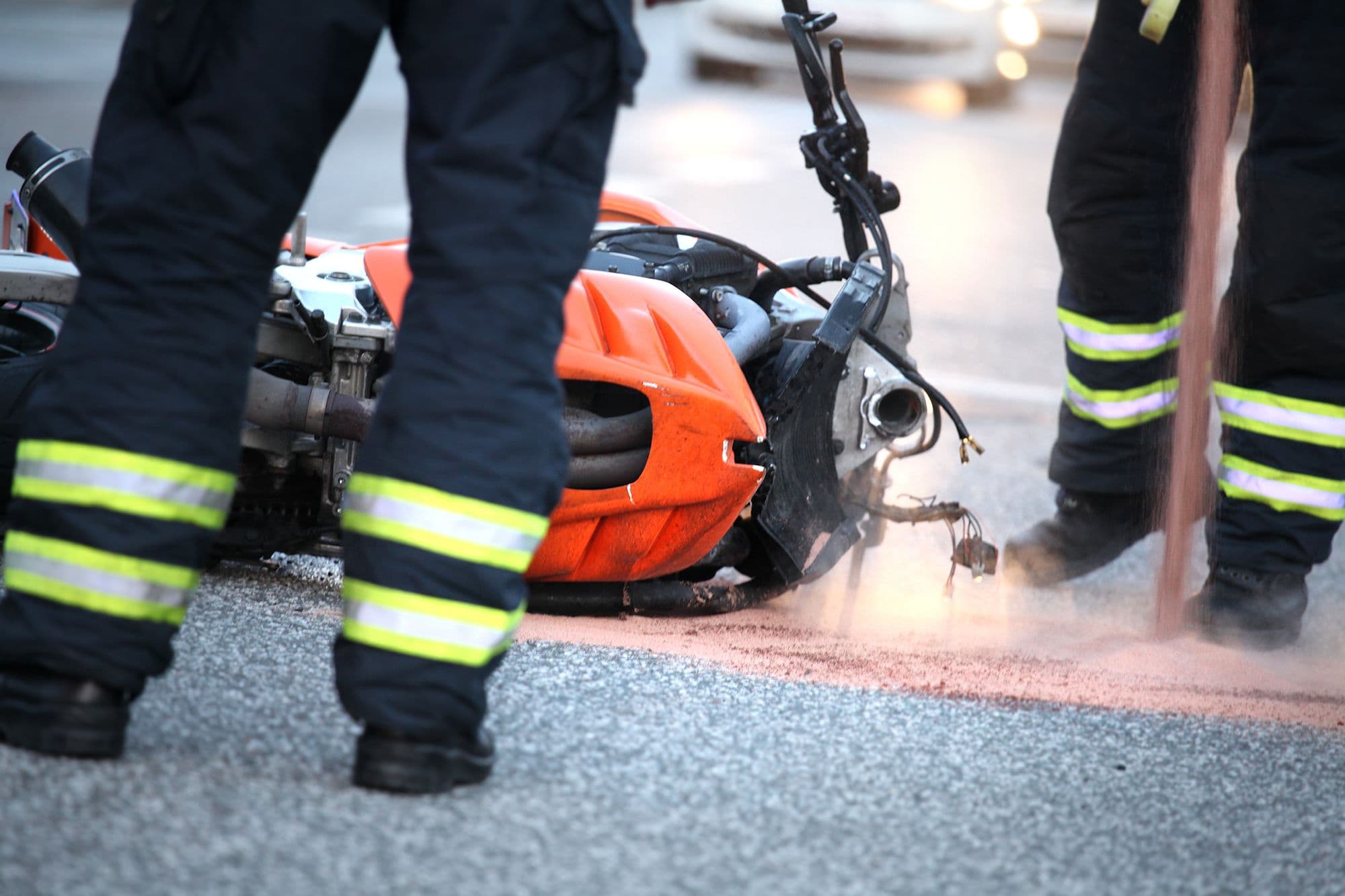 Enfrentando las Consecuencias de los Accidentes de Motocicleta: Asesoría Legal Comprometida en Ruy Mireles Law Firm
